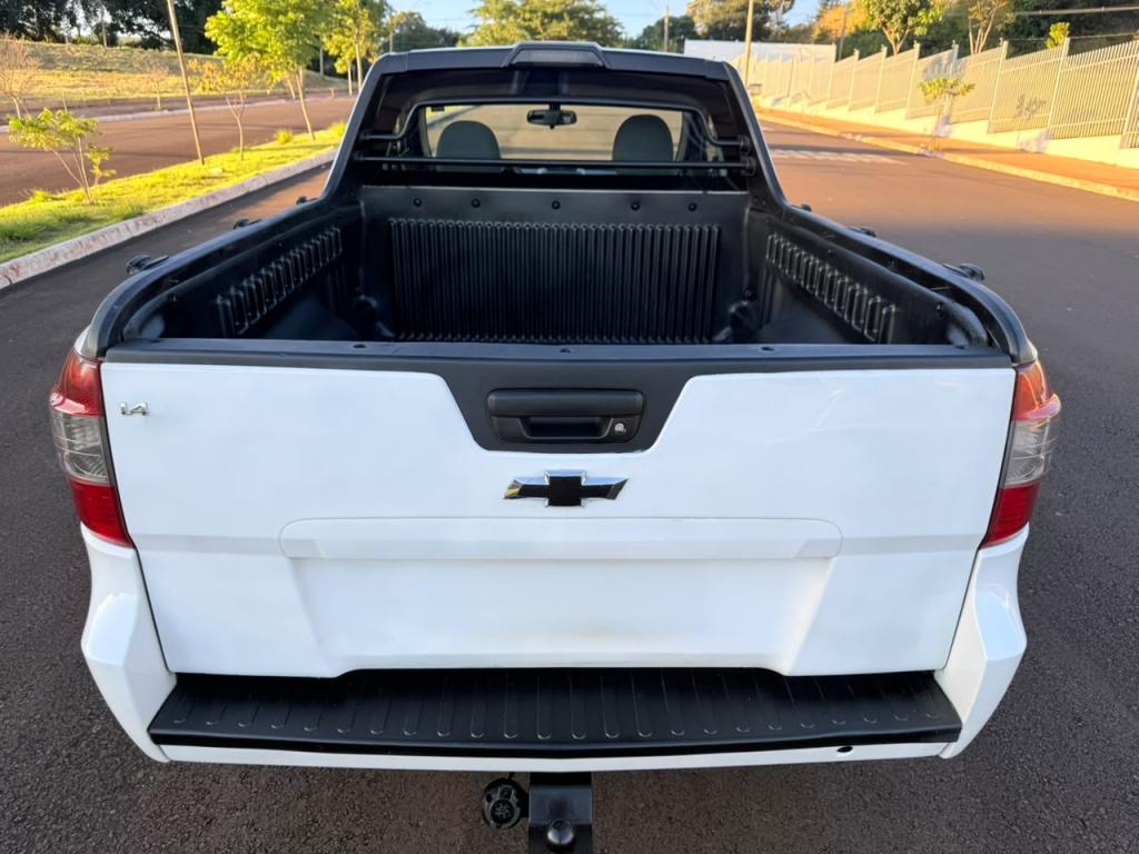 CHEVROLET Montana - Foto