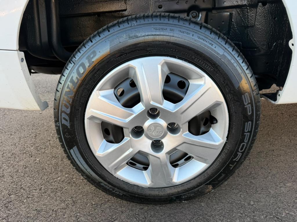 CHEVROLET Montana - Foto