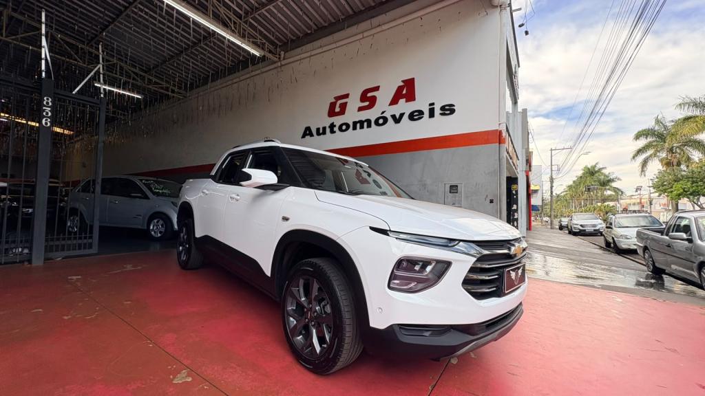 CHEVROLET Montana