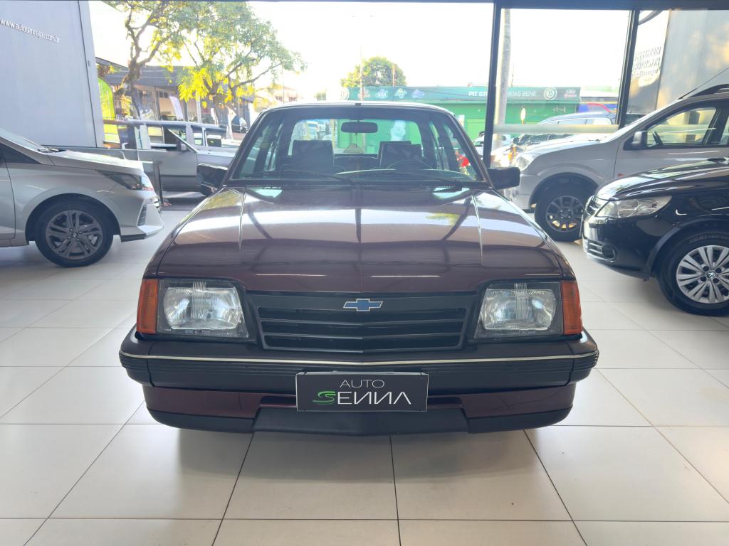 CHEVROLET Monza Sedan - Foto