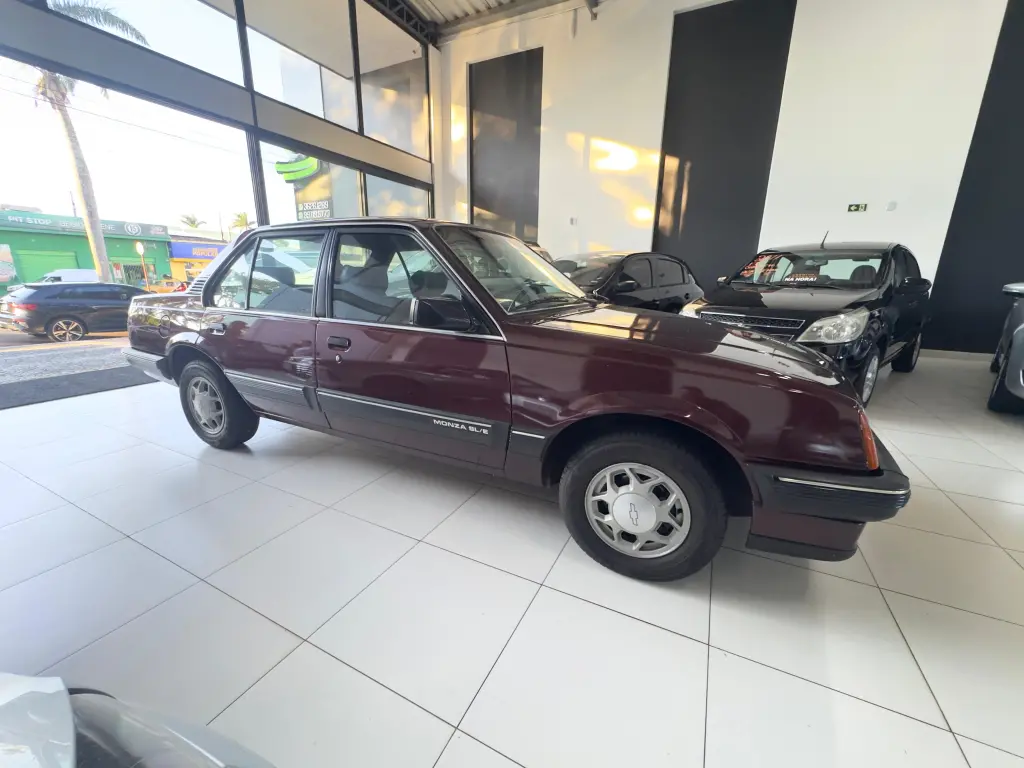 CHEVROLET Monza Sedan - Foto