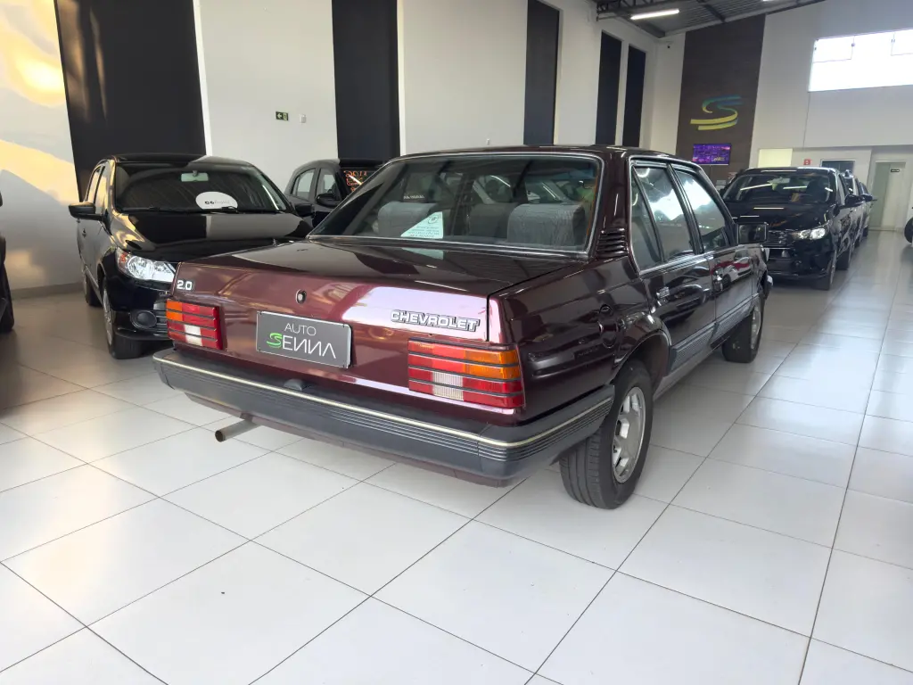 CHEVROLET Monza Sedan - Foto