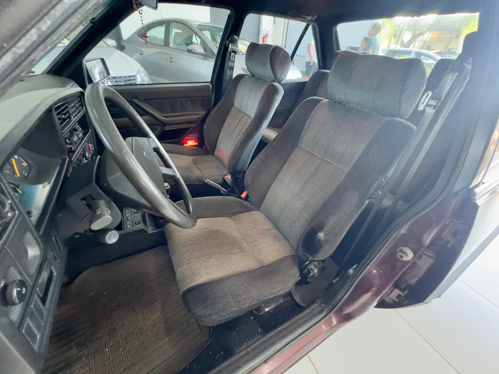 CHEVROLET Monza Sedan - Foto