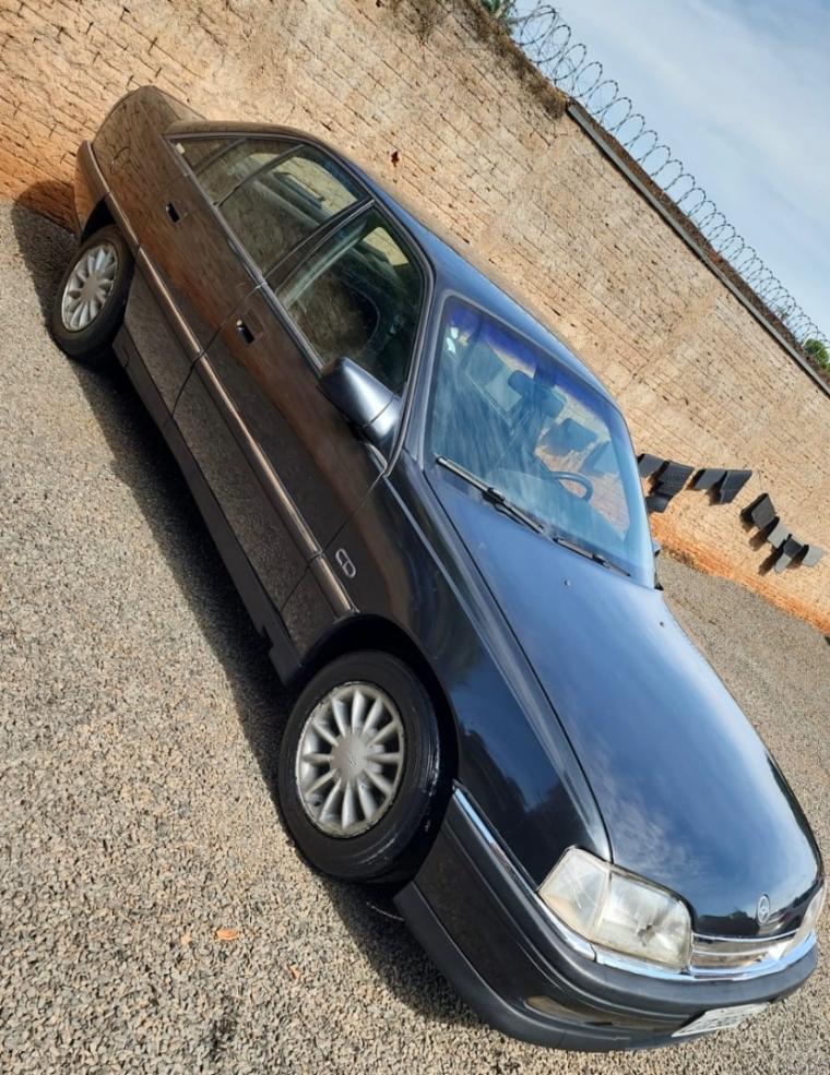 CHEVROLET Omega - Foto