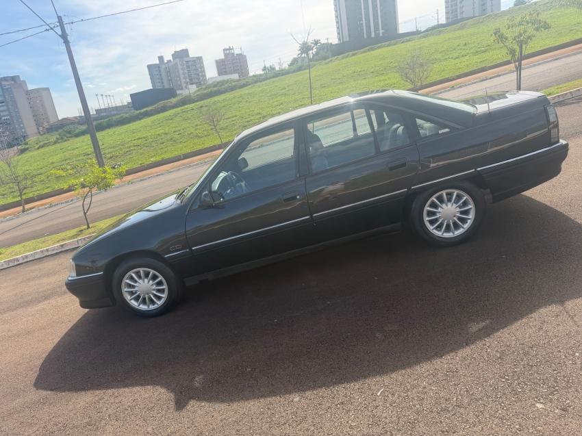 CHEVROLET Omega - Foto