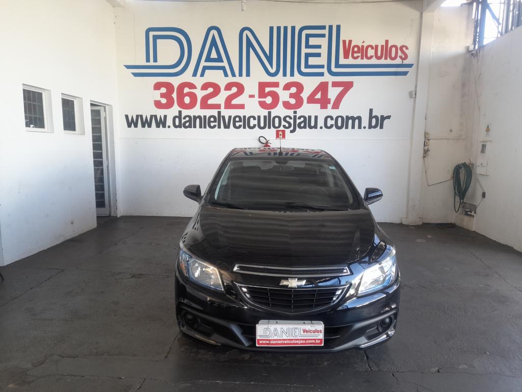 CHEVROLET Onix Hatch - Foto