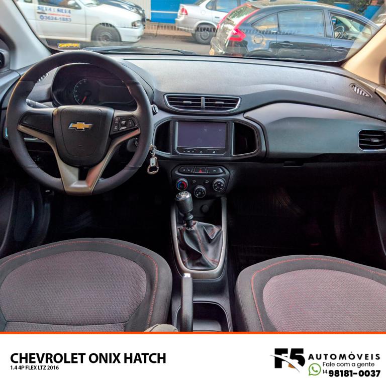 CHEVROLET Onix Hatch - Foto