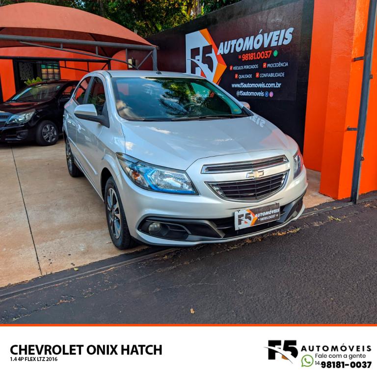 CHEVROLET Onix Hatch - Foto