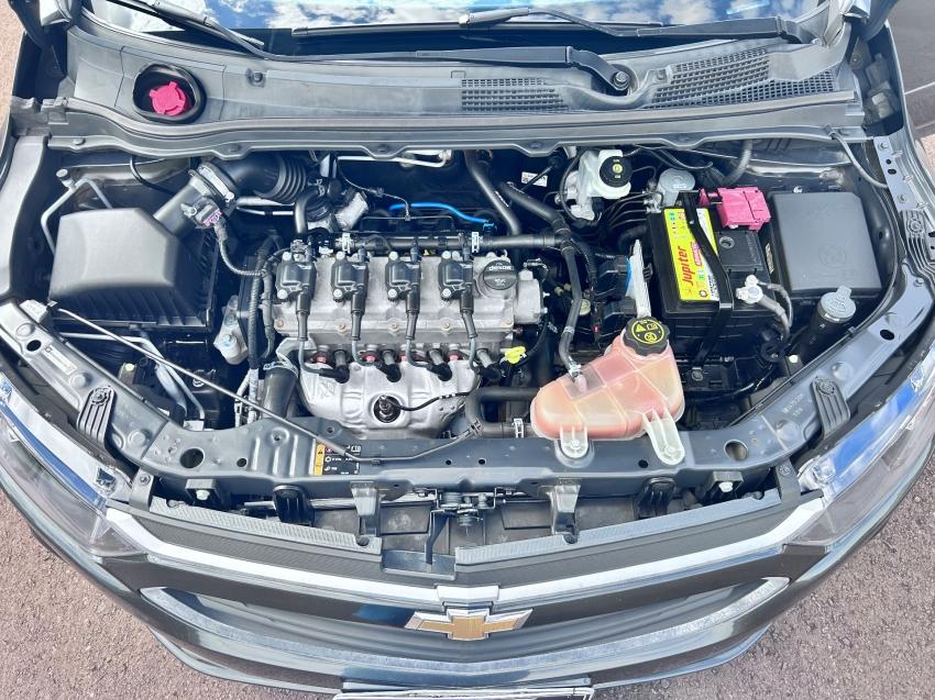 CHEVROLET Onix Hatch - Foto