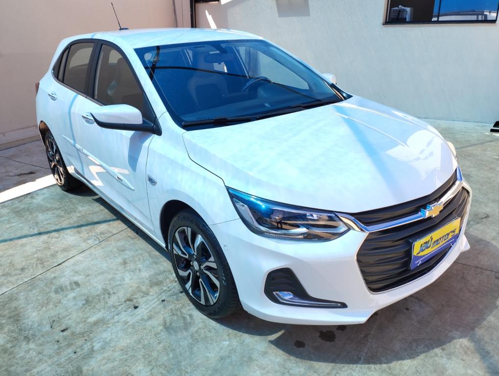 CHEVROLET Onix Hatch - Foto