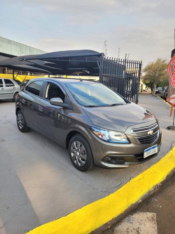 CHEVROLET Onix Hatch