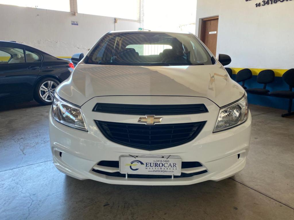 CHEVROLET Onix Hatch - Foto