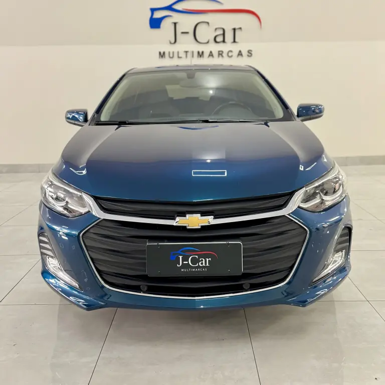 CHEVROLET Onix Hatch - Foto