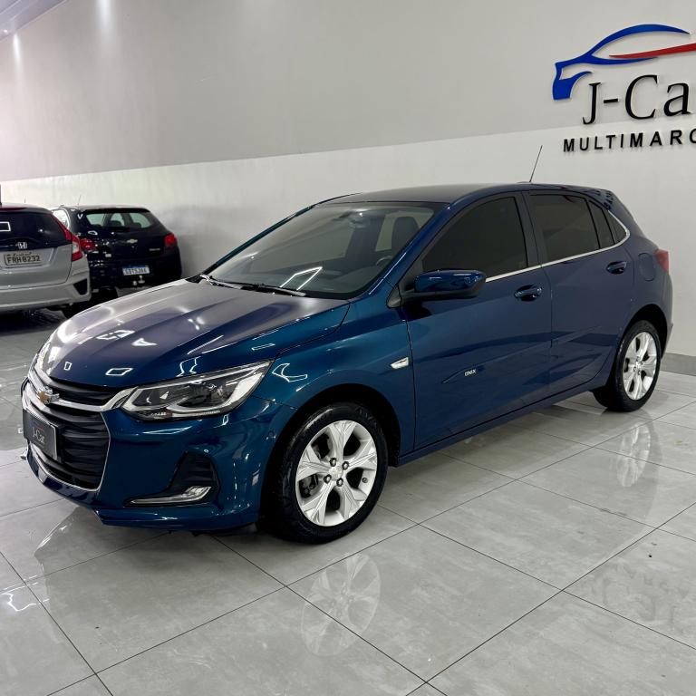 CHEVROLET Onix Hatch - Foto