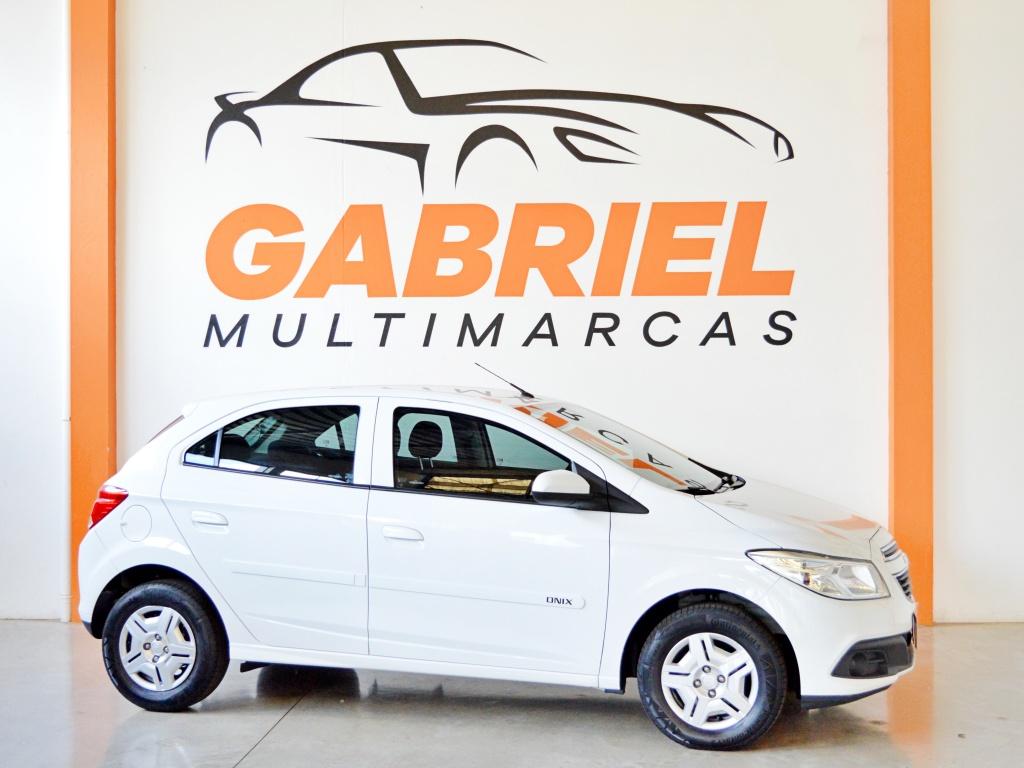 CHEVROLET Onix Hatch