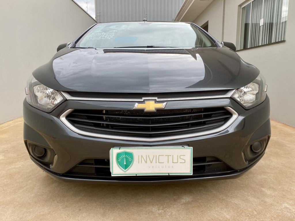 CHEVROLET Onix Hatch - Foto