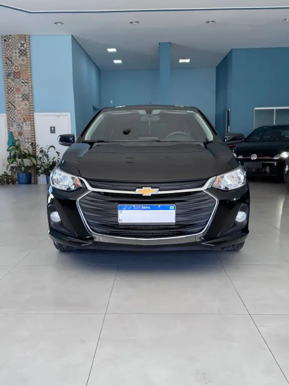 CHEVROLET Onix Hatch - Foto