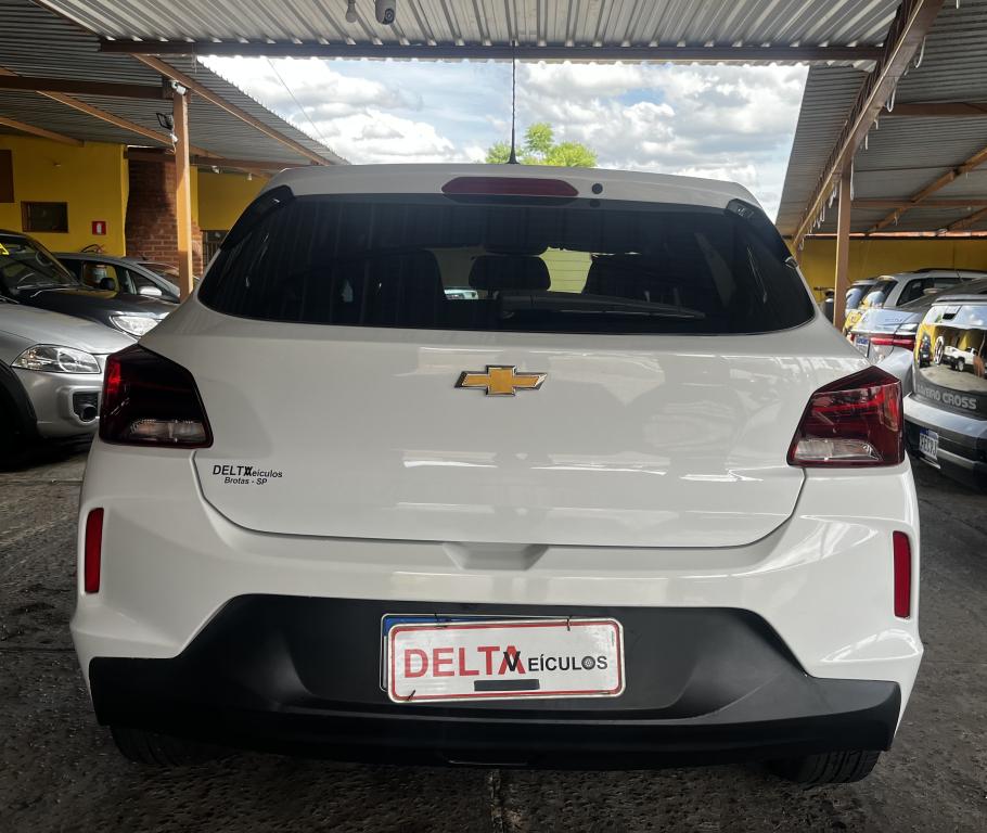 CHEVROLET Onix Hatch - Foto