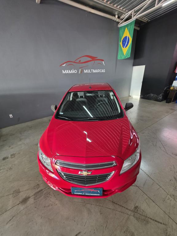 CHEVROLET Onix Hatch - Foto