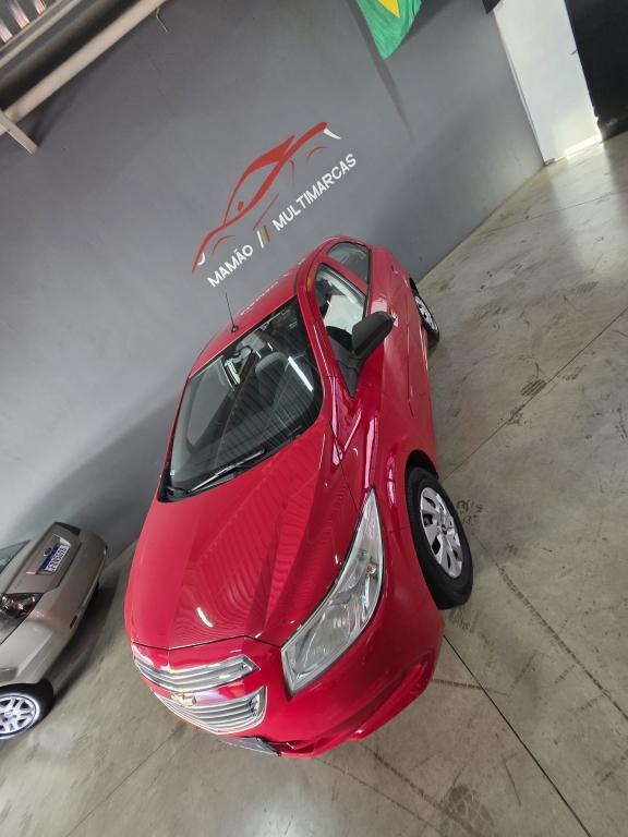 CHEVROLET Onix Hatch - Foto