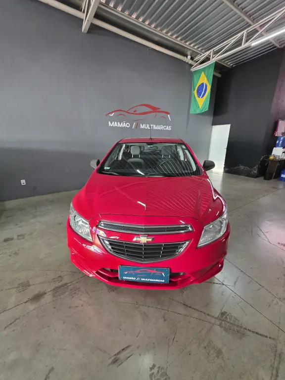 CHEVROLET Onix Hatch - Foto