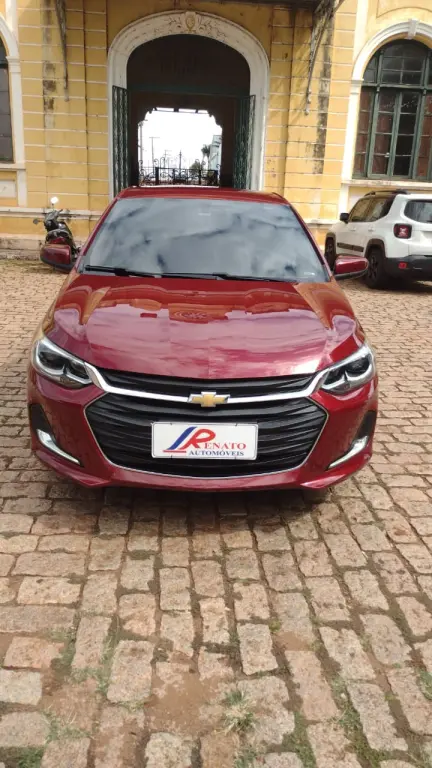 CHEVROLET Onix Hatch - Foto