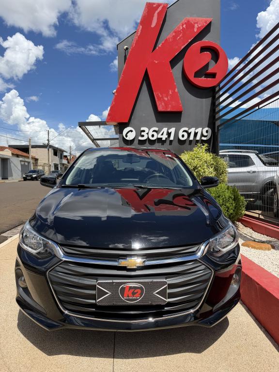 CHEVROLET Onix Hatch - Foto