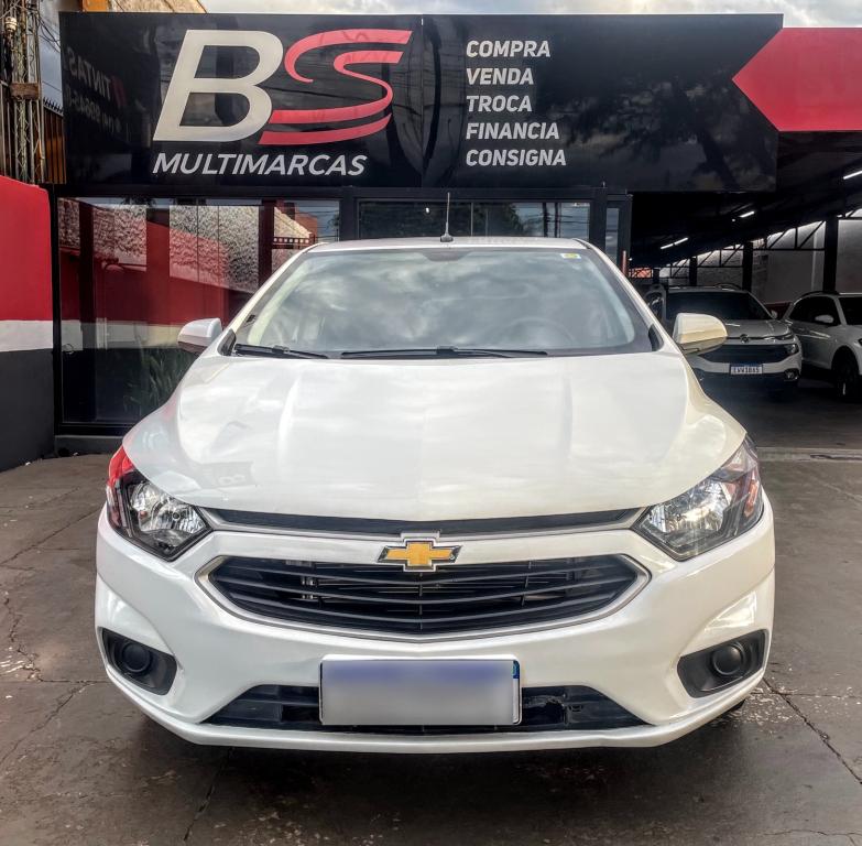 CHEVROLET Onix Hatch - Foto