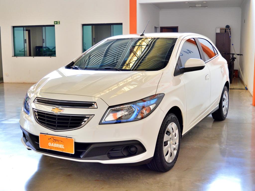 CHEVROLET Onix Hatch - Foto