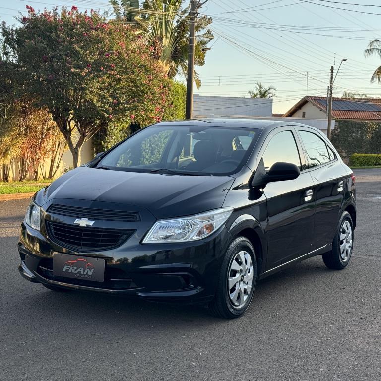 CHEVROLET Onix Hatch