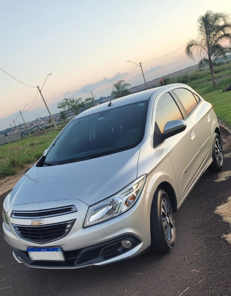 CHEVROLET Onix Hatch