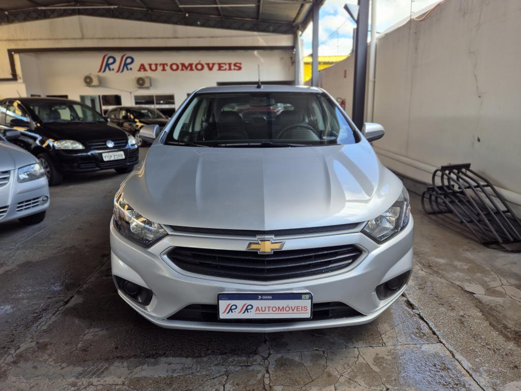 CHEVROLET Onix Hatch
