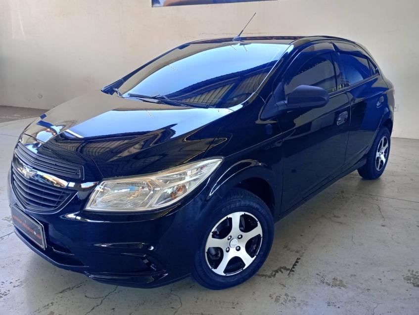 CHEVROLET Onix Hatch - Foto