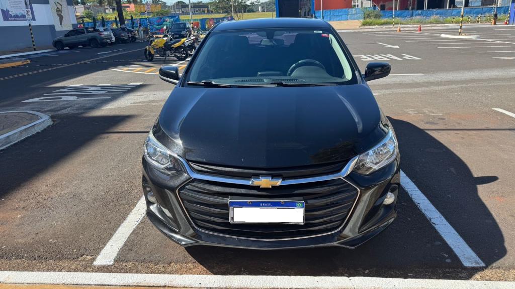 CHEVROLET Onix Hatch - Foto