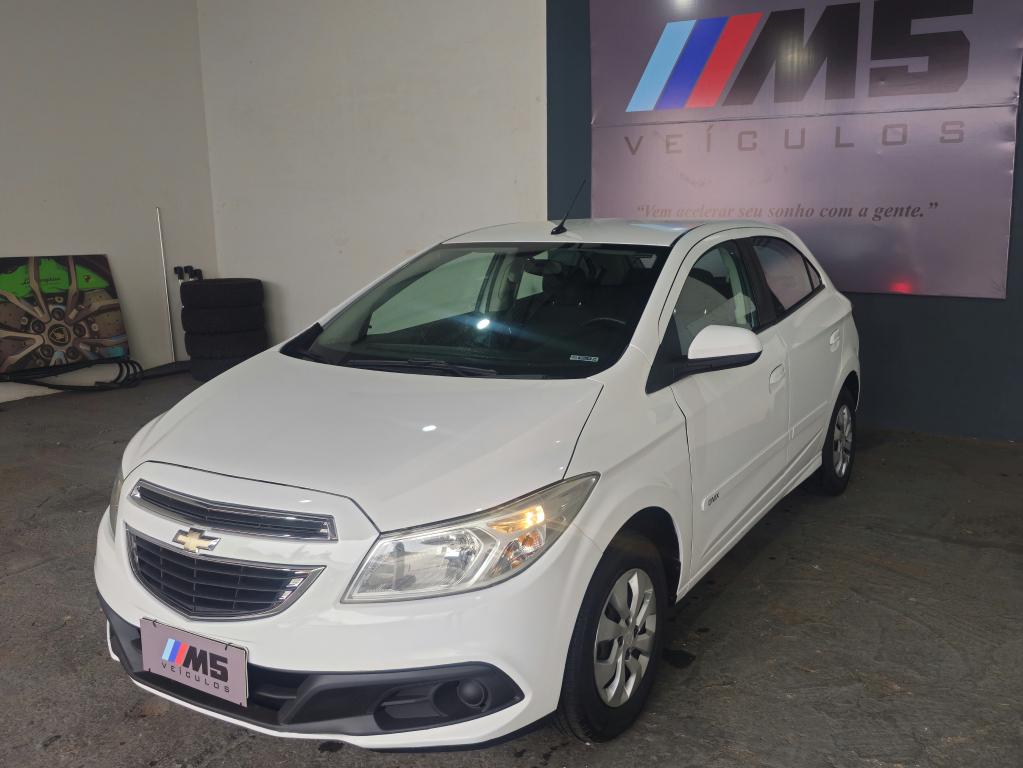 CHEVROLET Onix Hatch