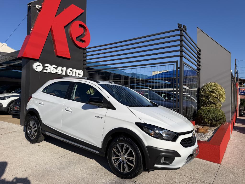 CHEVROLET Onix Hatch