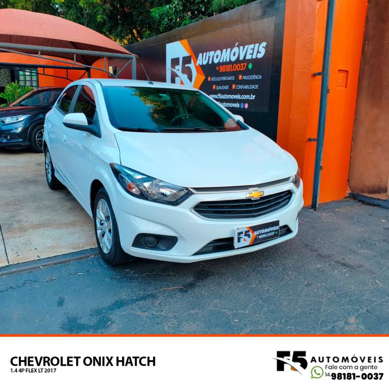 CHEVROLET Onix Hatch - Foto