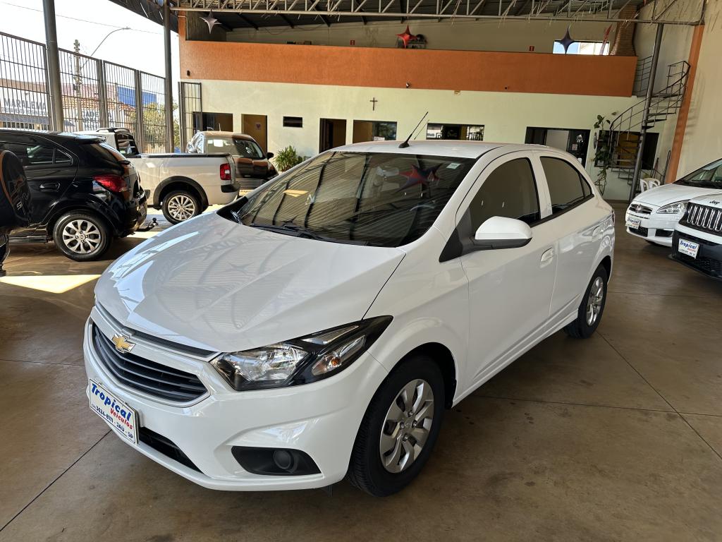 CHEVROLET Onix Hatch