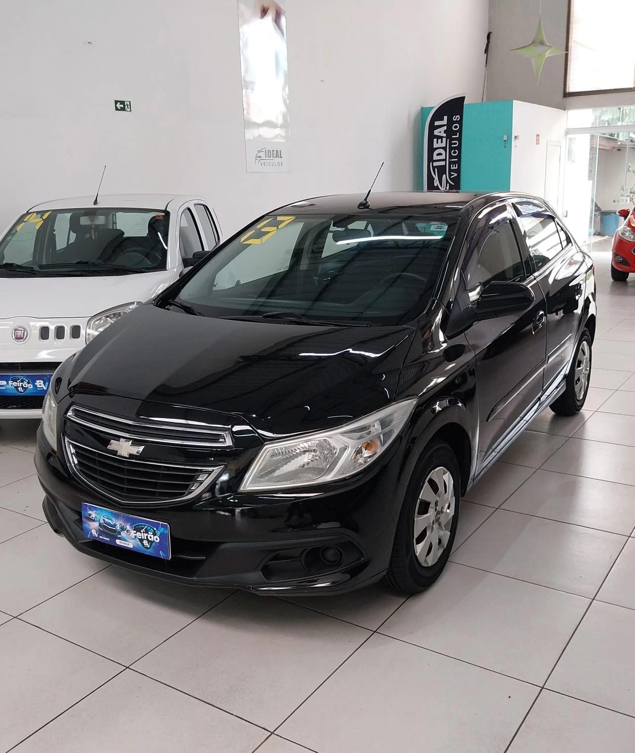 CHEVROLET Onix Hatch