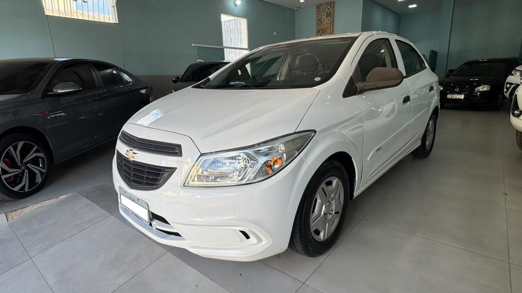 CHEVROLET Onix Hatch