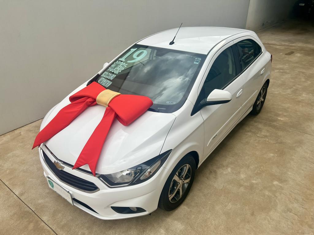 CHEVROLET Onix Hatch