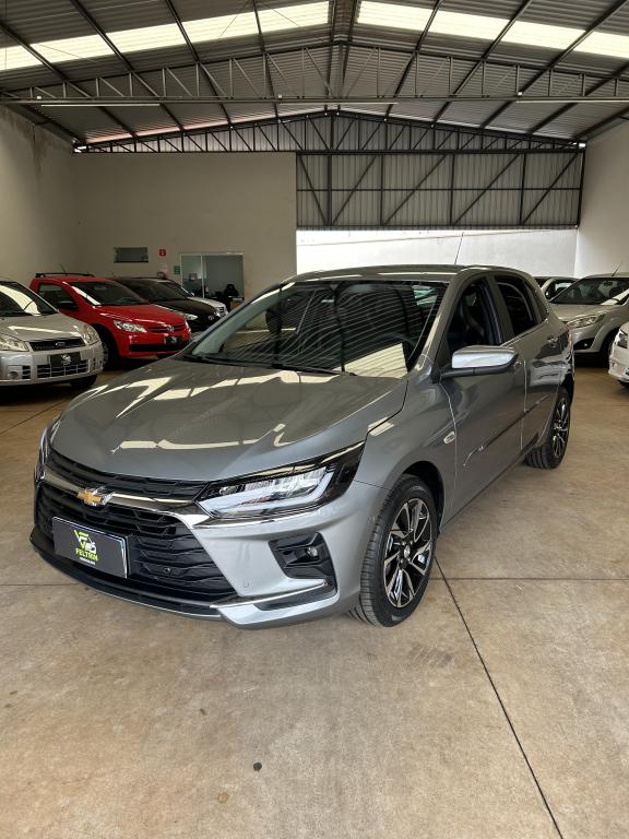 CHEVROLET Onix Hatch