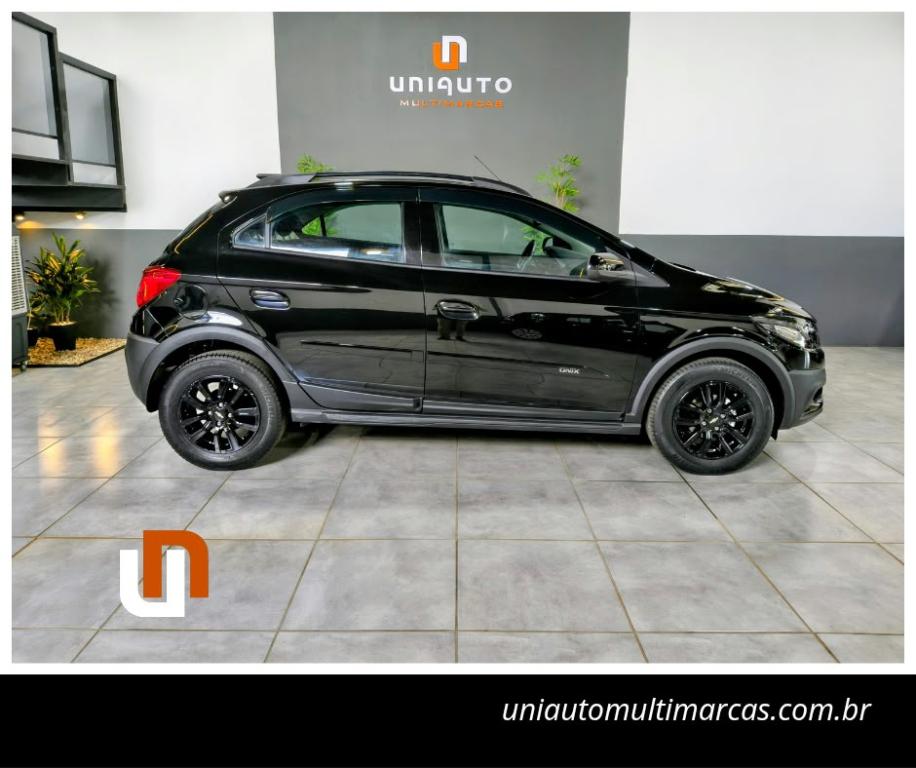 CHEVROLET Onix Hatch