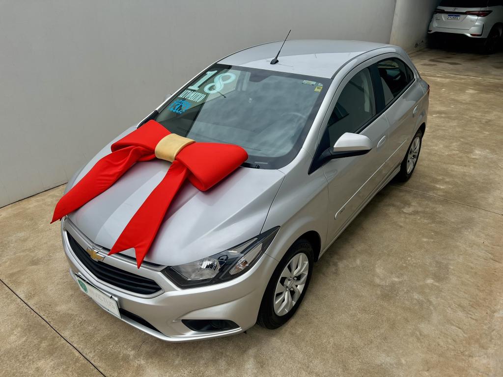 CHEVROLET Onix Hatch