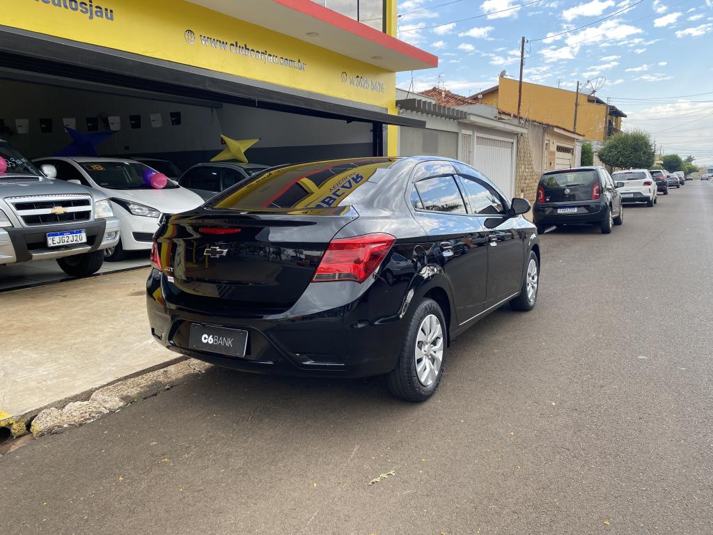 CHEVROLET Onix Sedan - Foto