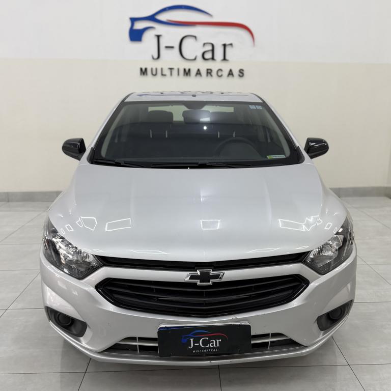 CHEVROLET Onix Sedan - Foto