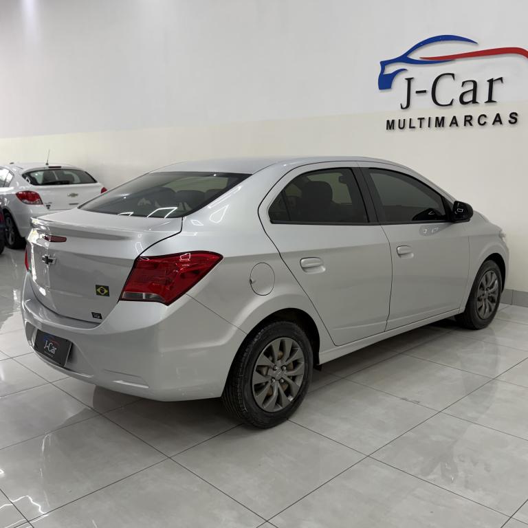 CHEVROLET Onix Sedan - Foto