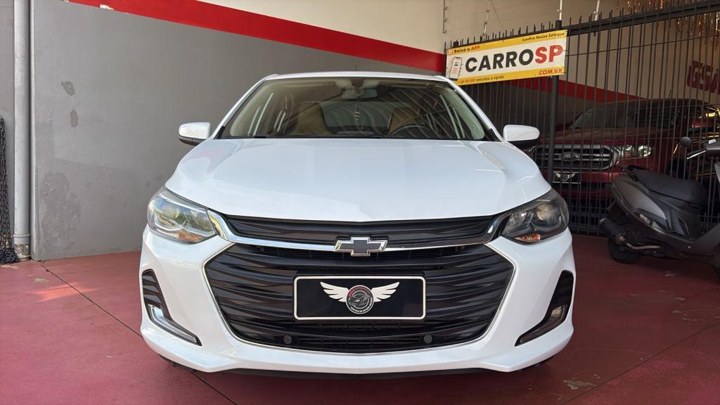 CHEVROLET Onix Sedan - Foto