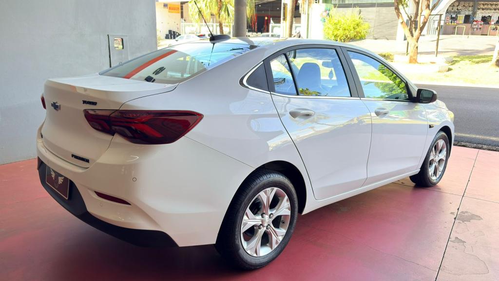 CHEVROLET Onix Sedan - Foto