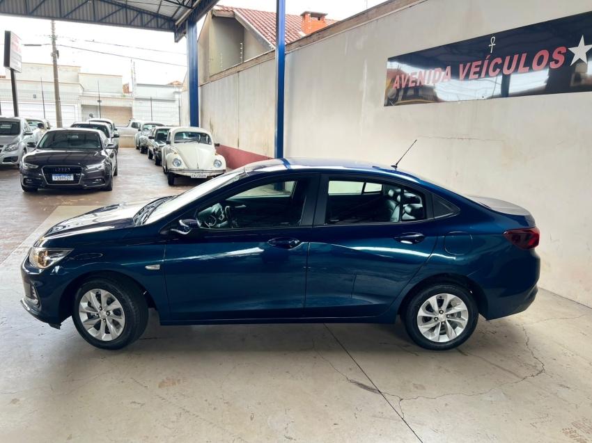 CHEVROLET Onix Sedan - Foto